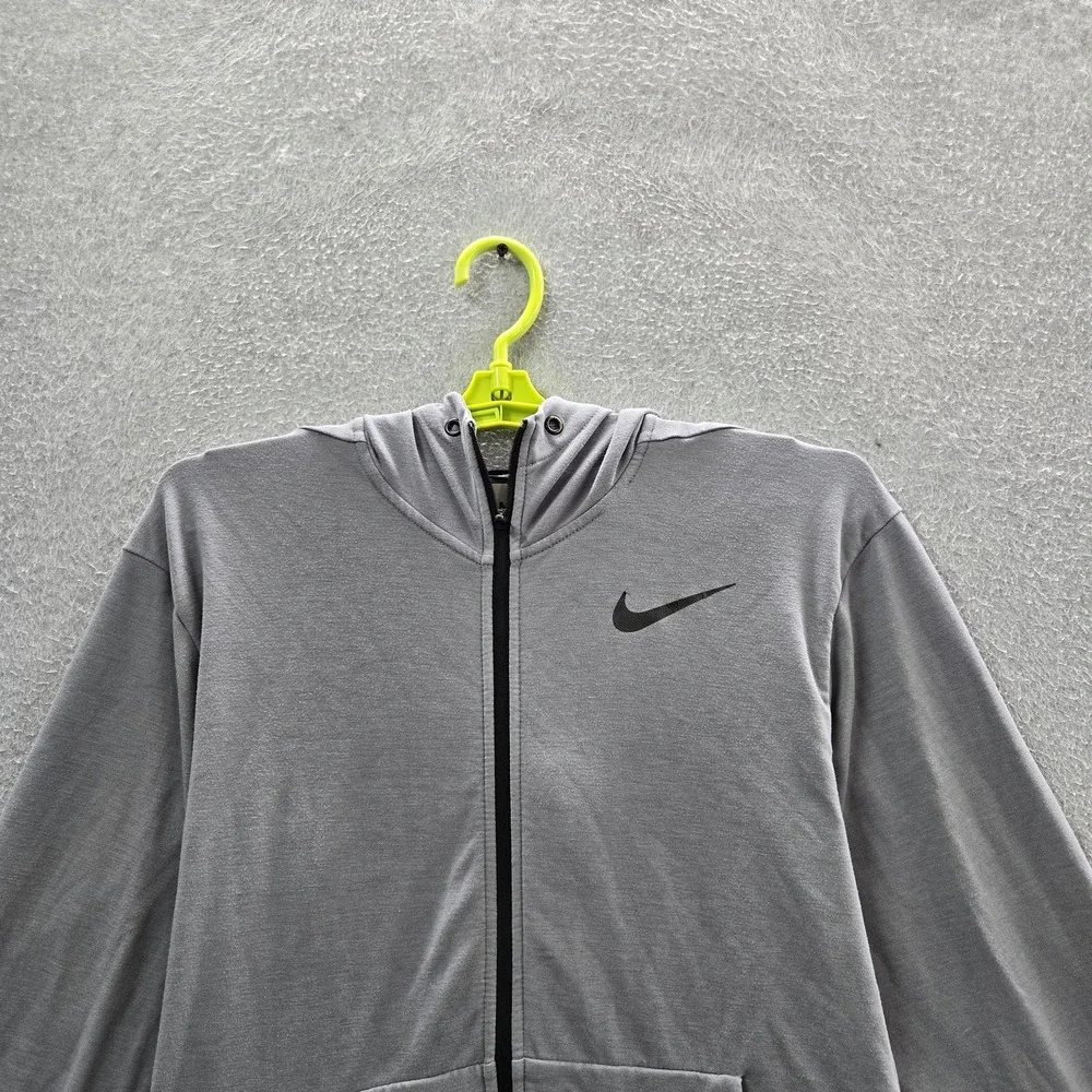 Nike Men Jacket M Gray Dri-Fit Activewear Zipper Logo Long Sleeve
